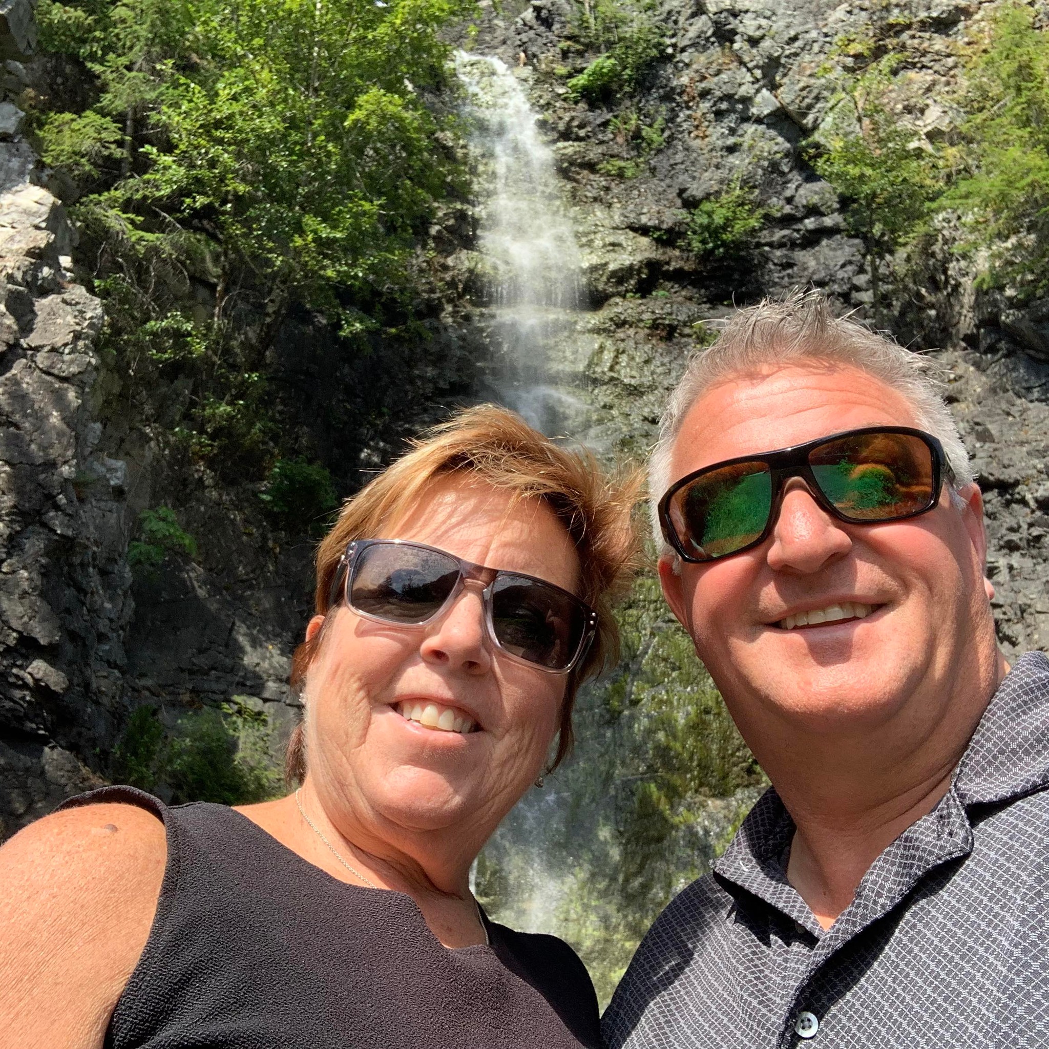 Colin Best - Hamming it up with Cindy Lunau at the CFUW... | Facebook