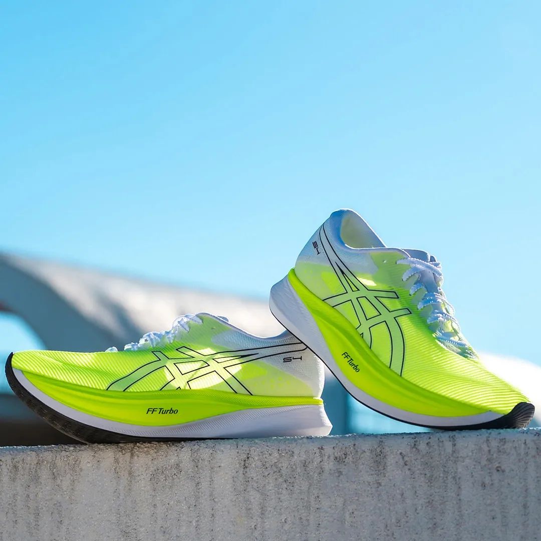 A new racing super shoe for the masses, the ASICS S4+ Yogiri is