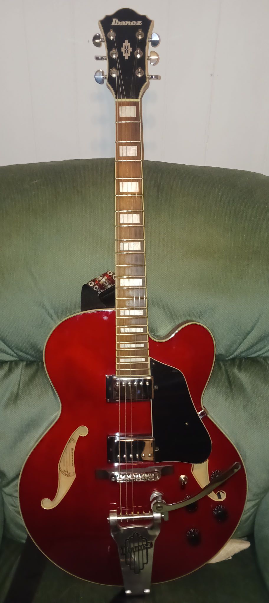 Is the Ibanez WH10 V2 reissue pedal manageable?