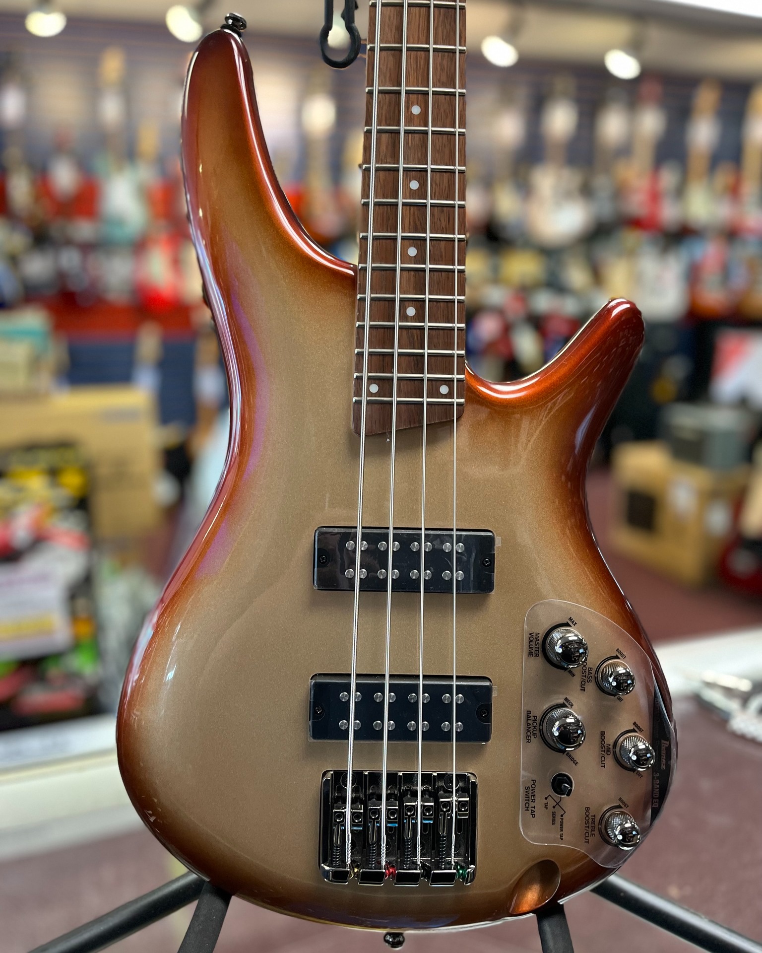 What is an Ibanez GSR300 bass guitar?