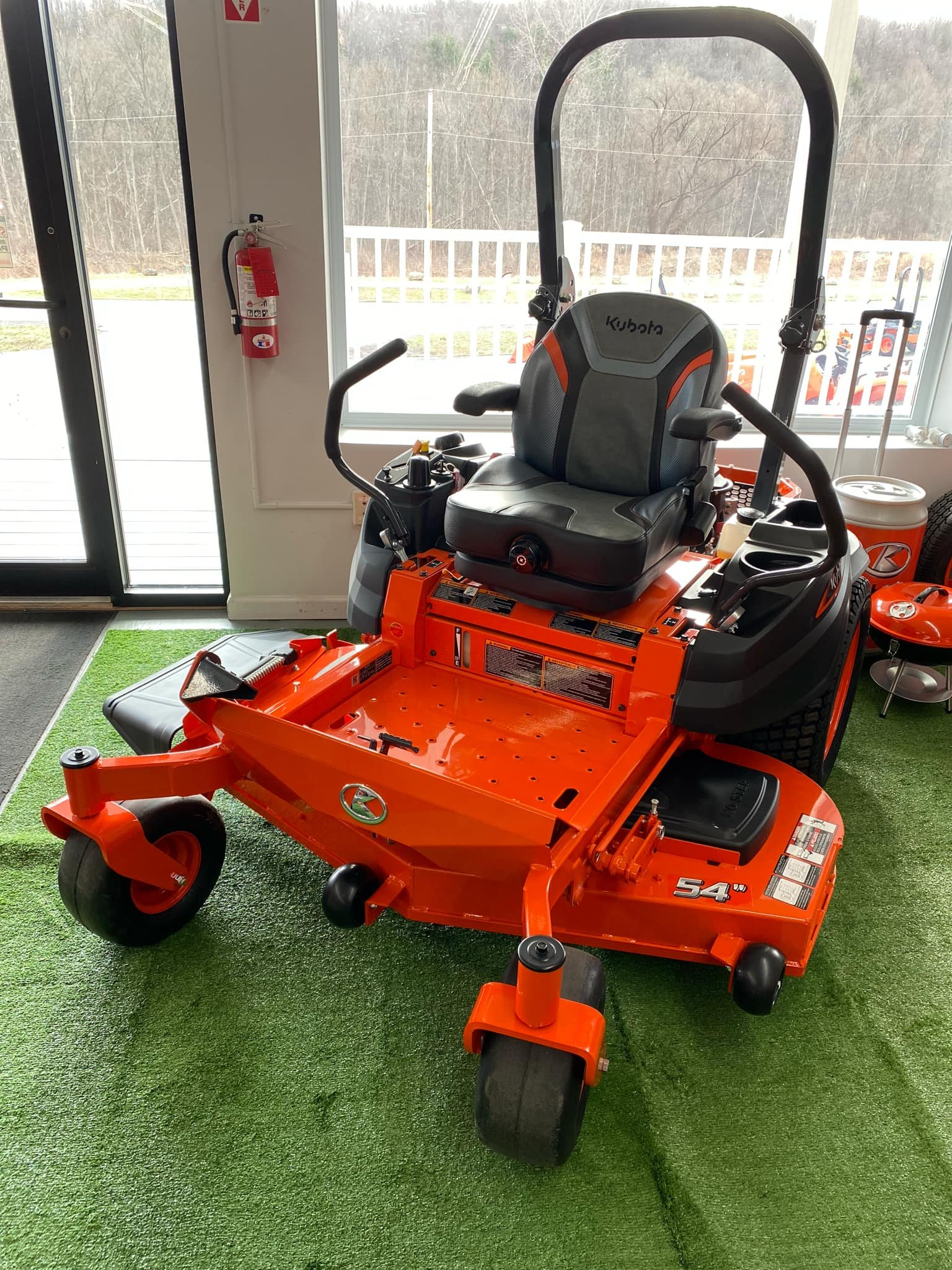2025 Kubota Zero Turn Mower Z422 *54 INCH CUTTING DECK* *KAWASAKI MOTOR ...
