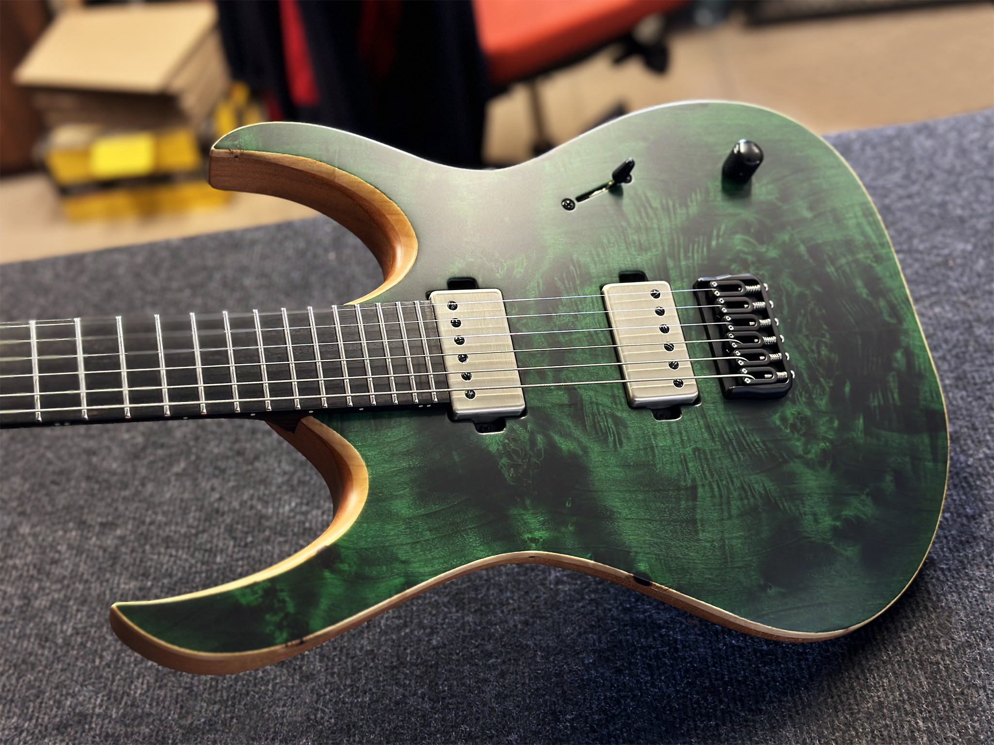 Do you like covered or open bobbin humbuckers? Mayones Duvell