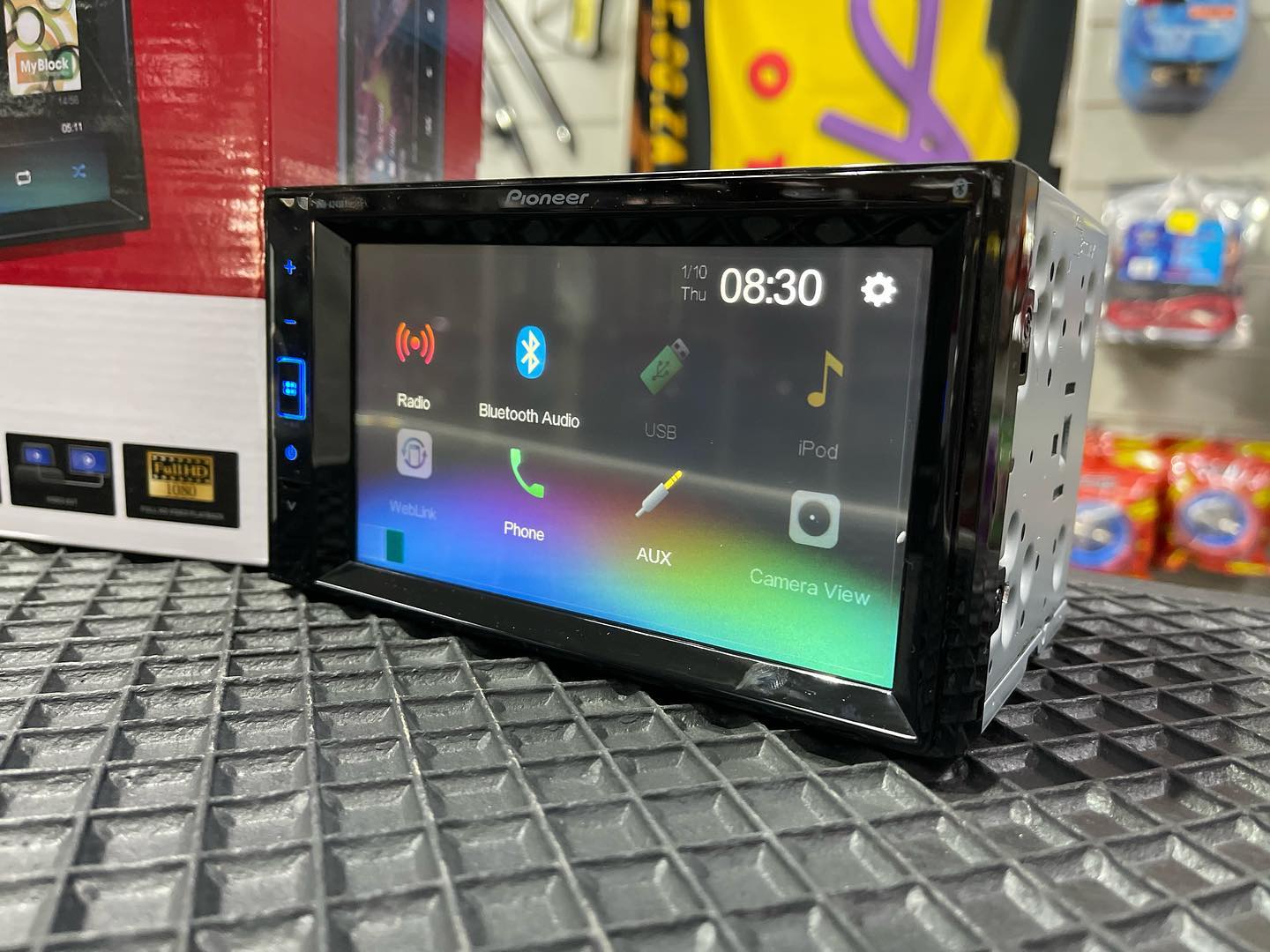 Pioneer Carrozzeria Avic-RZ300 Bluetooth options?