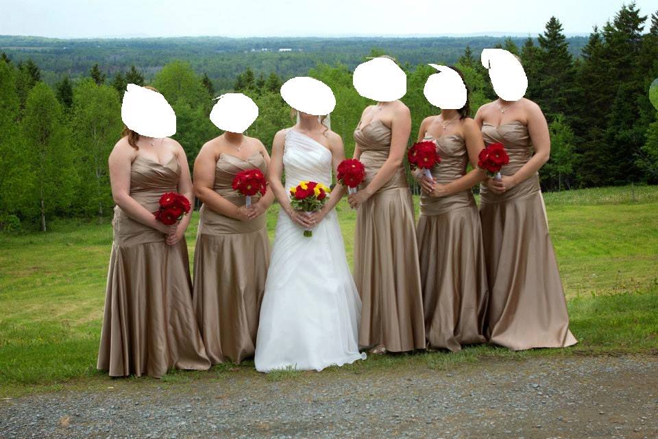 where to sell old bridesmaid dresses wedding for cash in Brunswick Wedding dresses