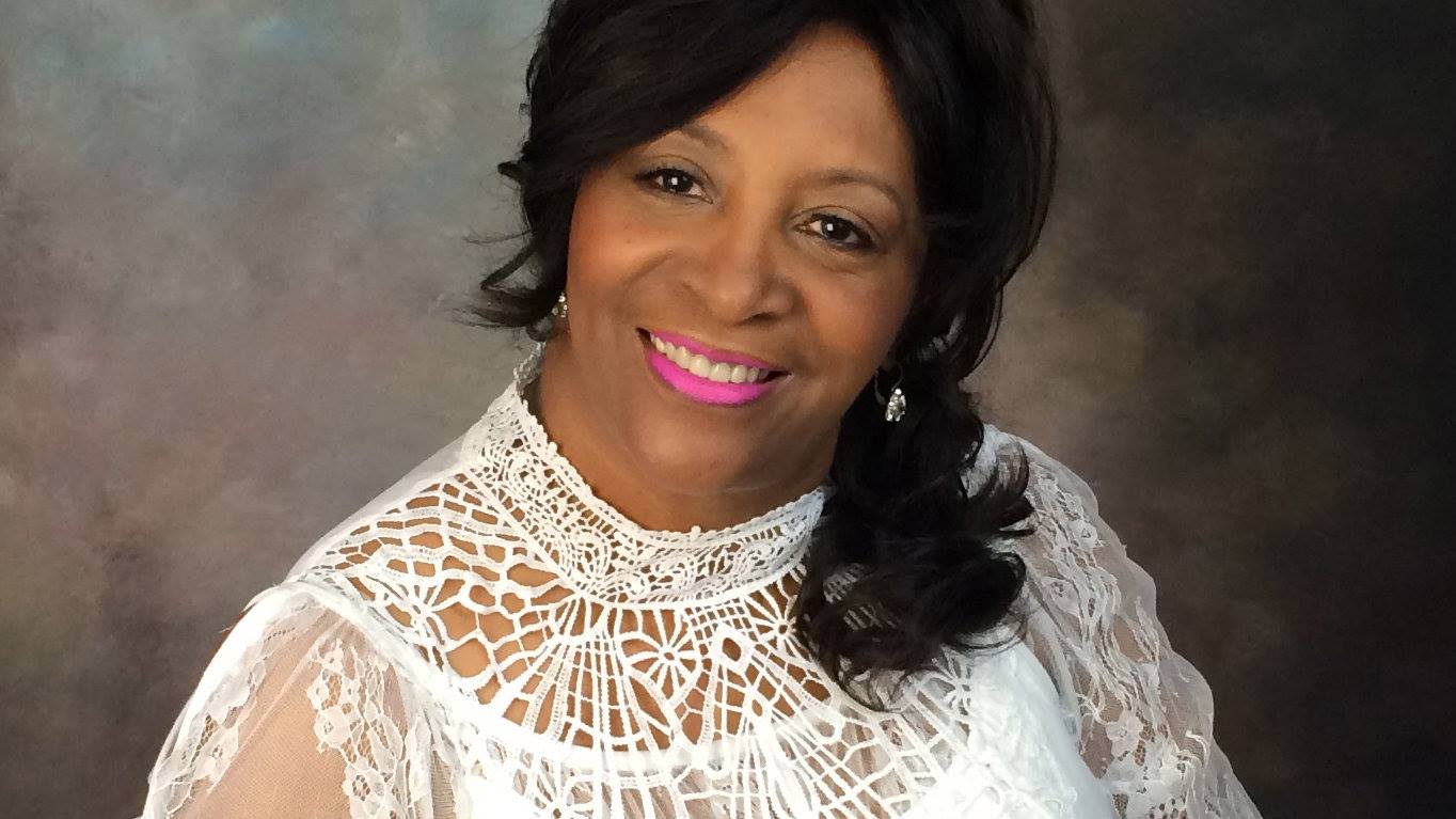 Linnette Miller - Home