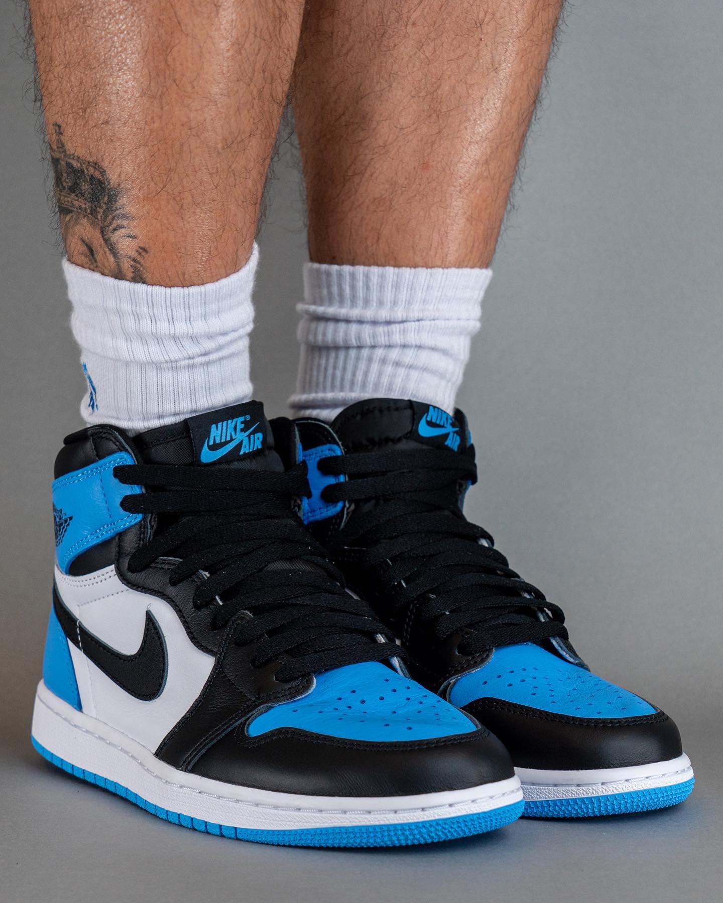 An on-foot look at the “UNC Toe” Jordan 1 ? Are these a must-cop 