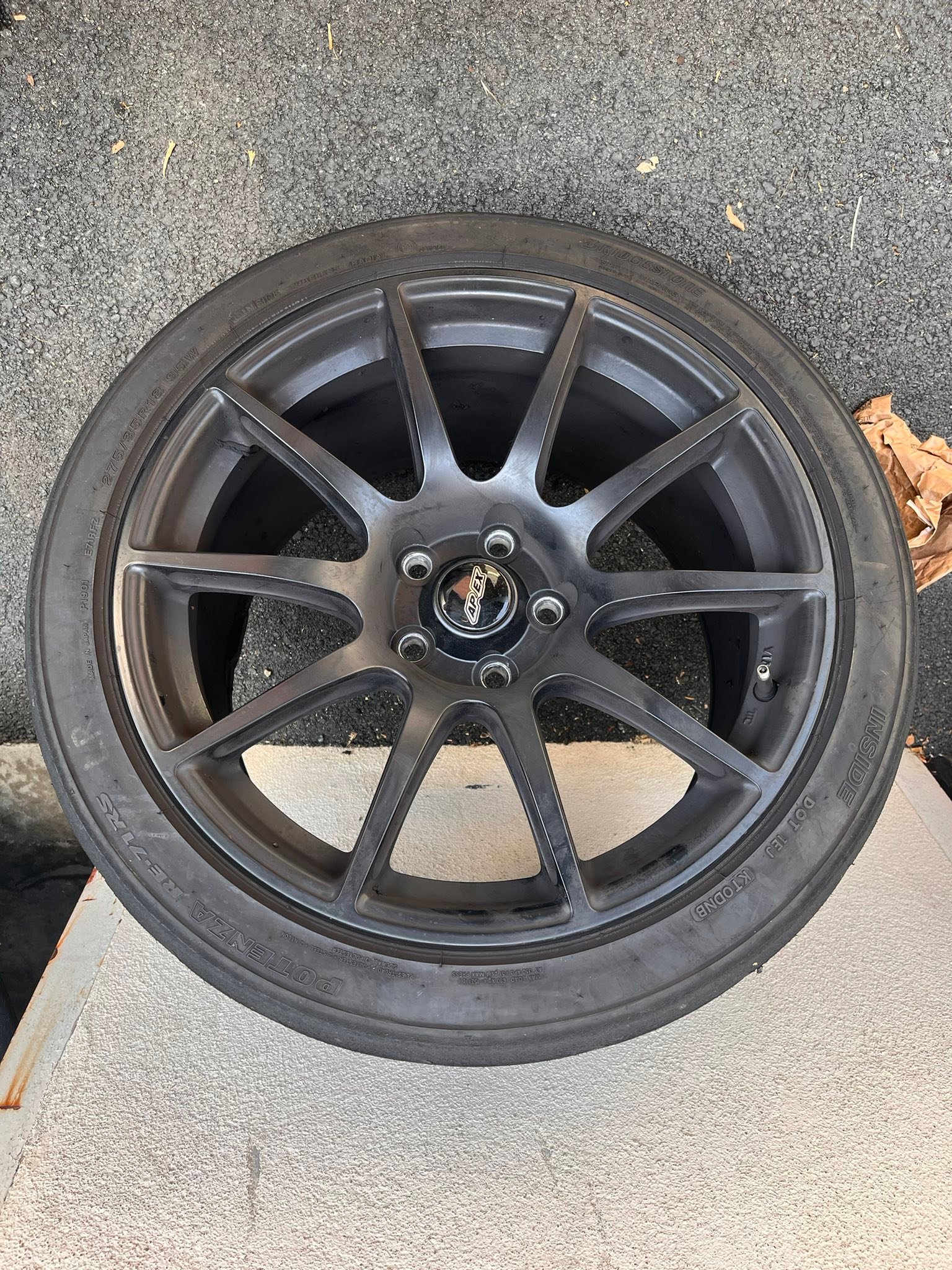 The SM-10 is an evolution of our flow formed wheel line. Just like 