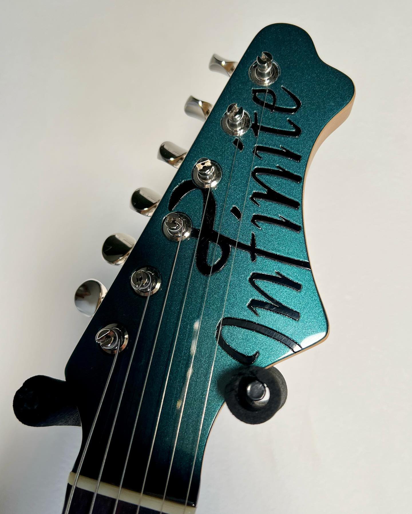 Trad Fullsize ST P90 Body Material : Selected Alder 2P Neck 