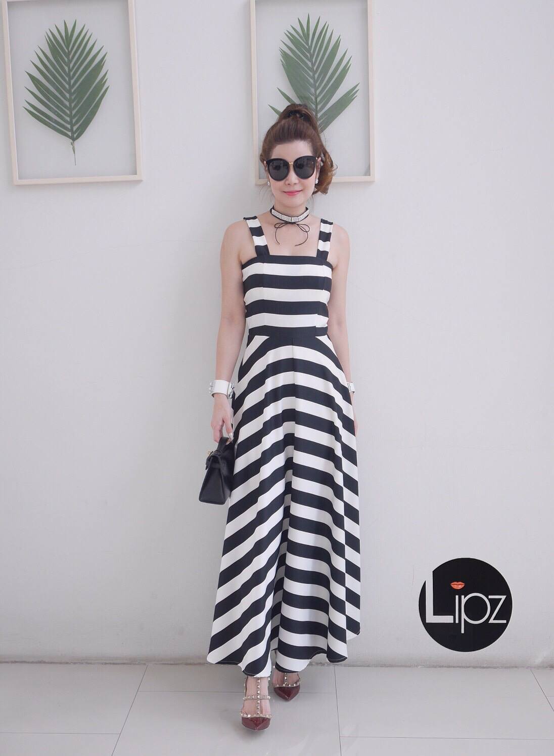 Peranya Dress - Dress สายเดี่ยวทรงเกาะอกกระโปรงยาว... | Facebook