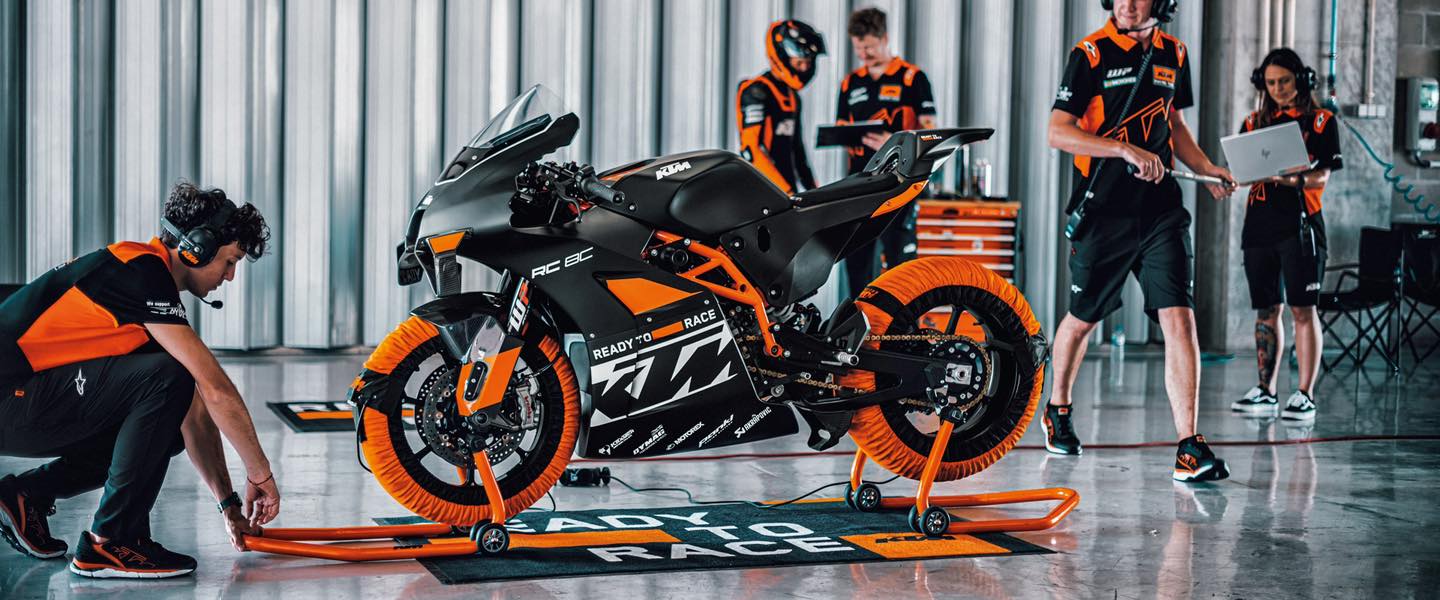 2023 KTM RC8C on display at Edelmann Sales