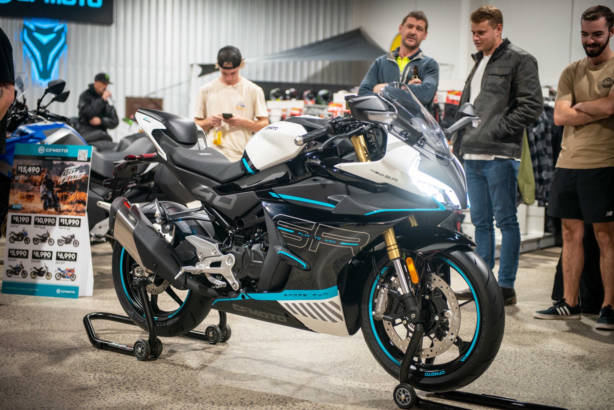 あい2 コンパクト CFMoto 450SR motorcycle now available in New Zealand