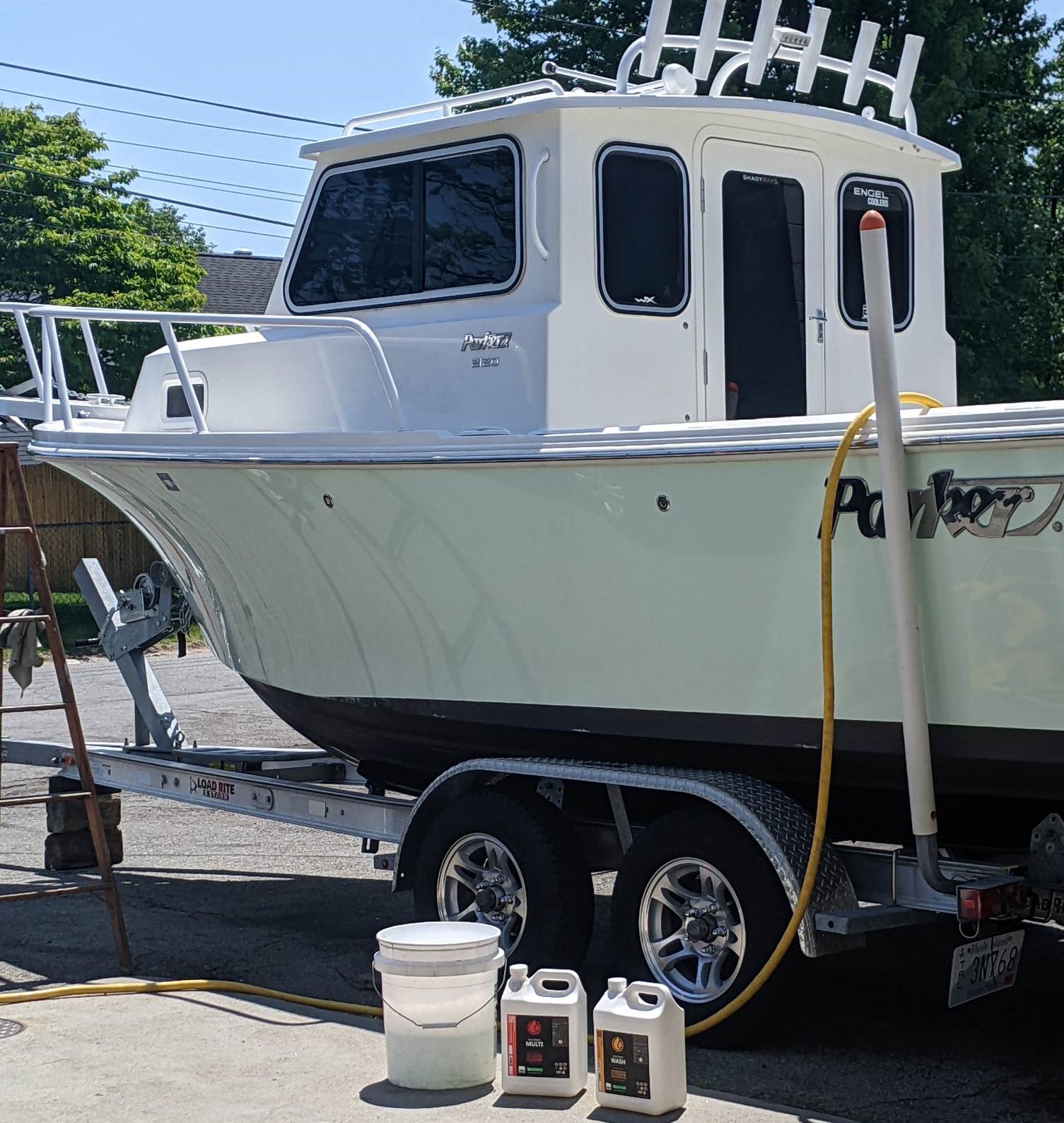 What is the paint code for 2012 Parker off-white boats?