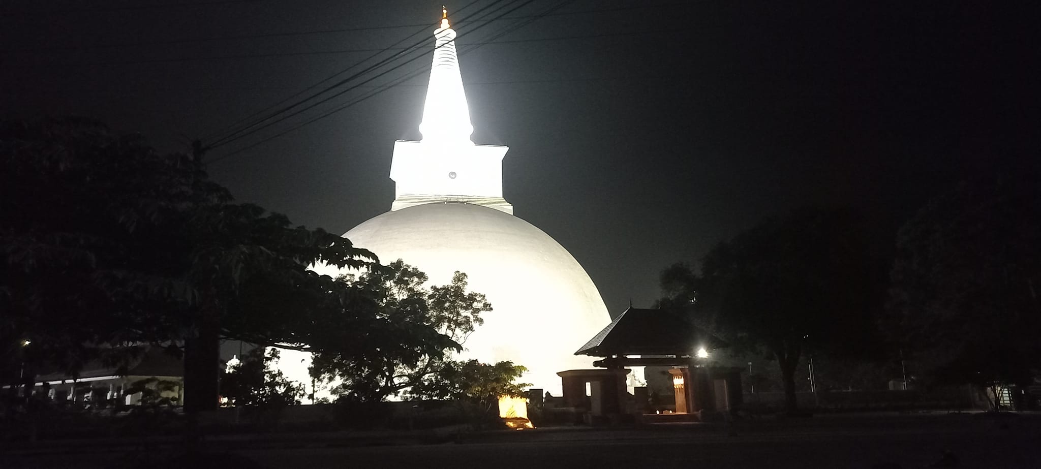 Namo buddaya - සිංහල බෞද්ධ ජනතාවගේ ඉමහත් ගෞරවයට, පූජාවට නිමිති වී තිබෙන ...