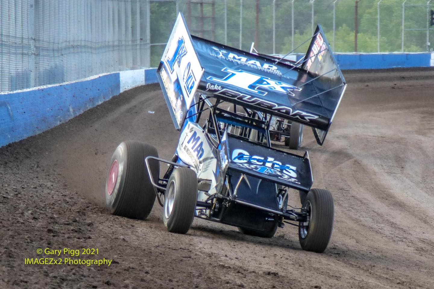 Longdale - Ladies and gentlemen, it’s RACE DAY at Longdale! For the ...