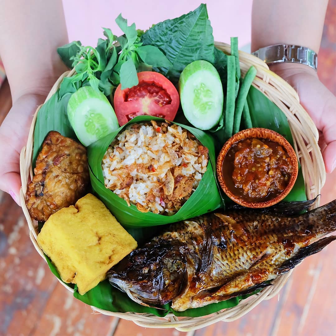 Menu lengkap seperti ini emang jadi... - Resto Kebun Teduh