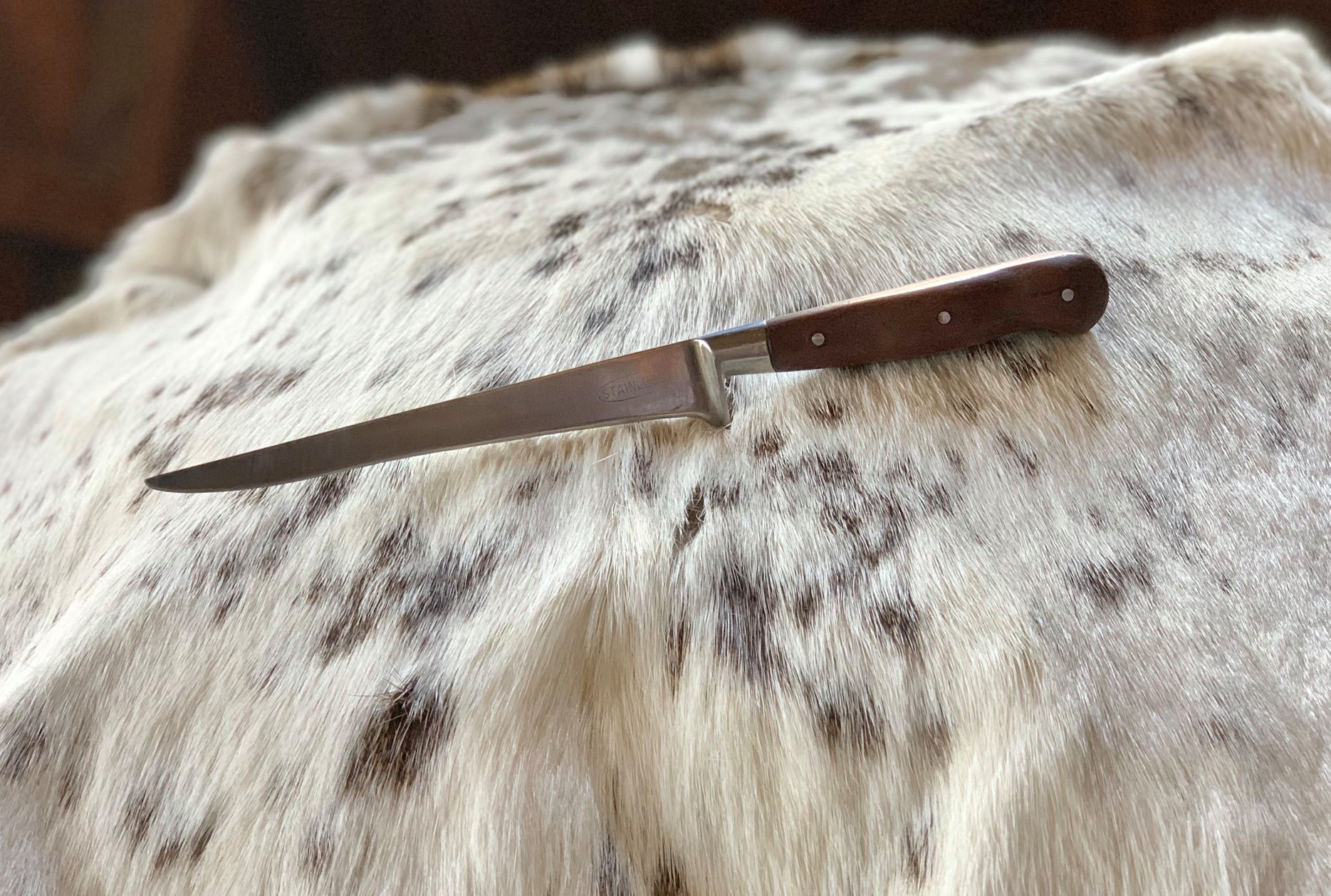 A friend had an old knife without a... - Handy Magandy Shop