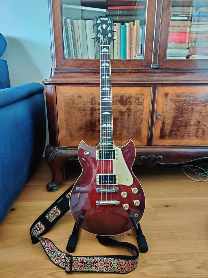 Now playing: 1984 Yamaha SG 510.
