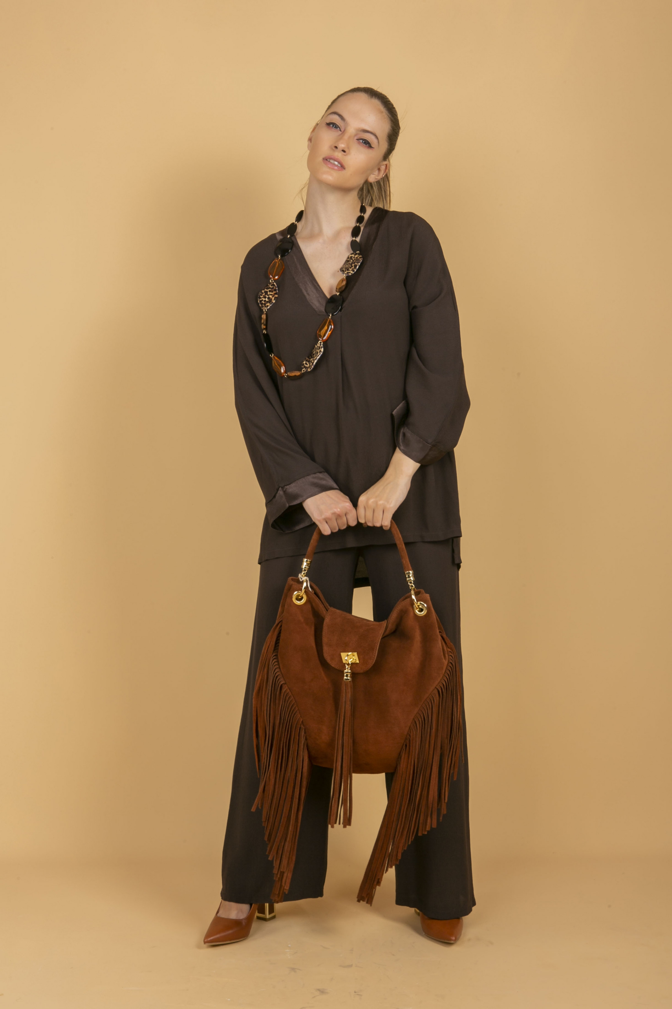 AMARA Abbigliamento Donna e Accessori Home