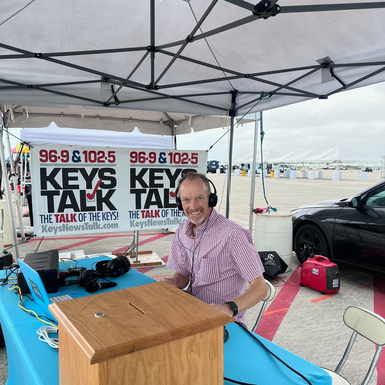 93.7 WKEY FM | Key West FL