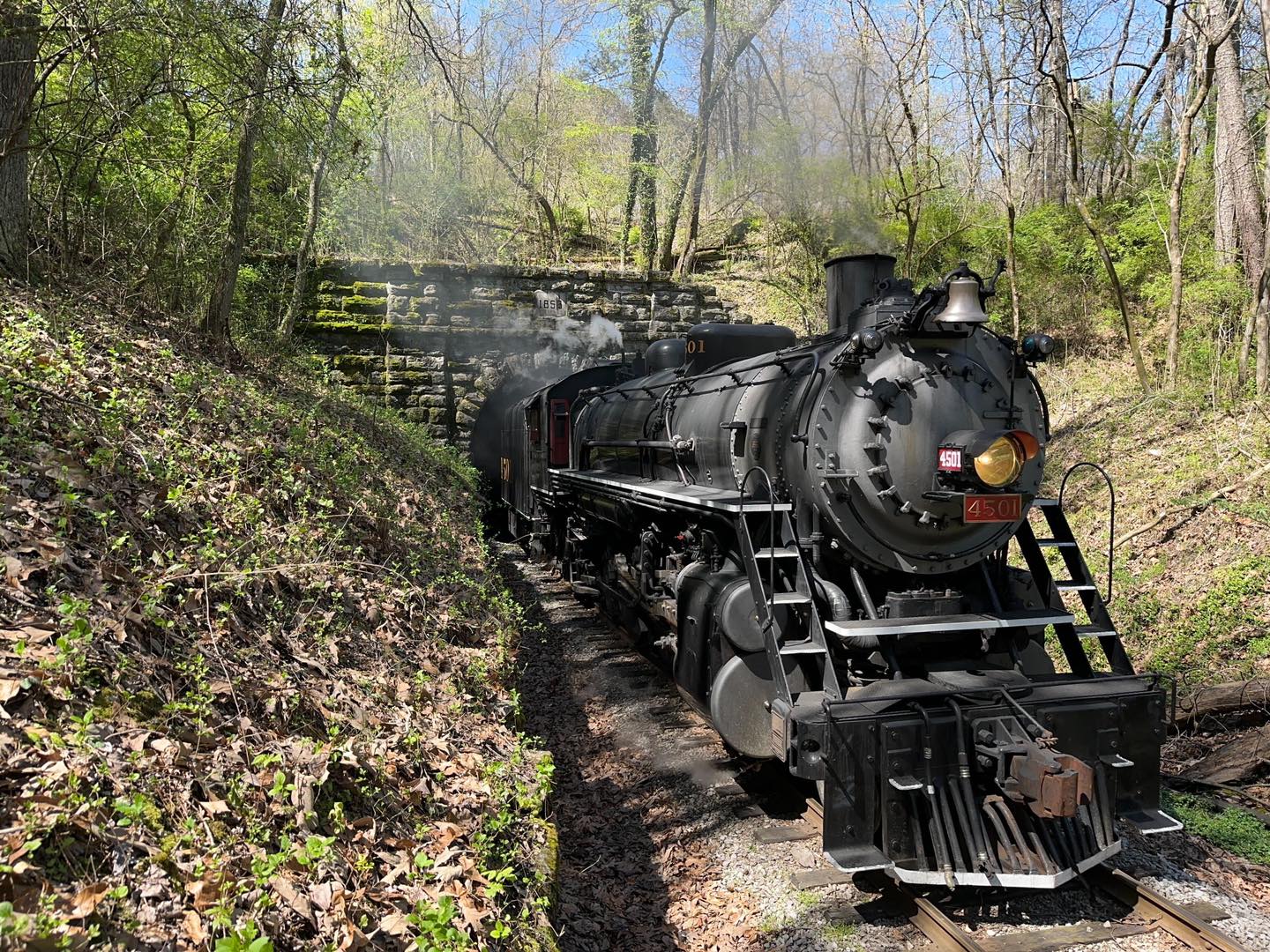 Tennessee Valley Railroad Museum - 🌸🚂 Springtime is officially here 🌱🌼 ...