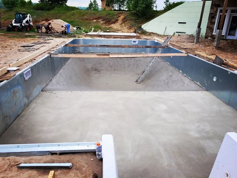 RAD Pools & Concrete | North Bay ON