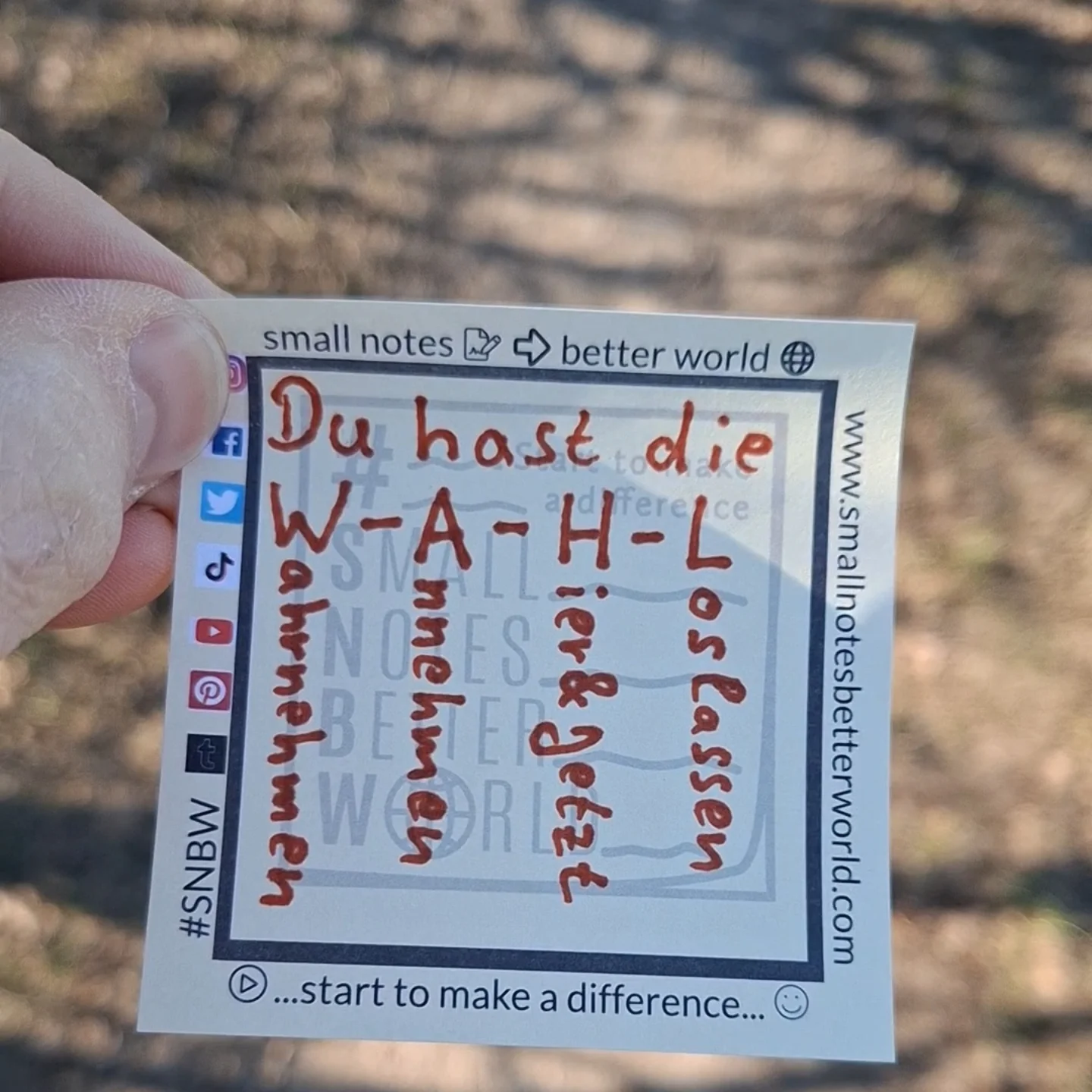 Small notes better world