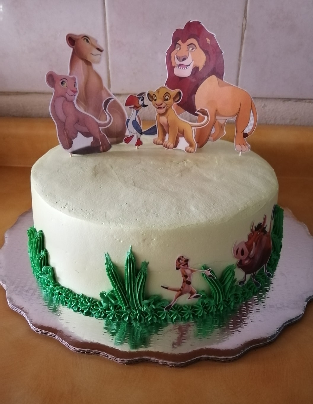Pastel con temática Rey León Para 20... - Rebanadita de cielo