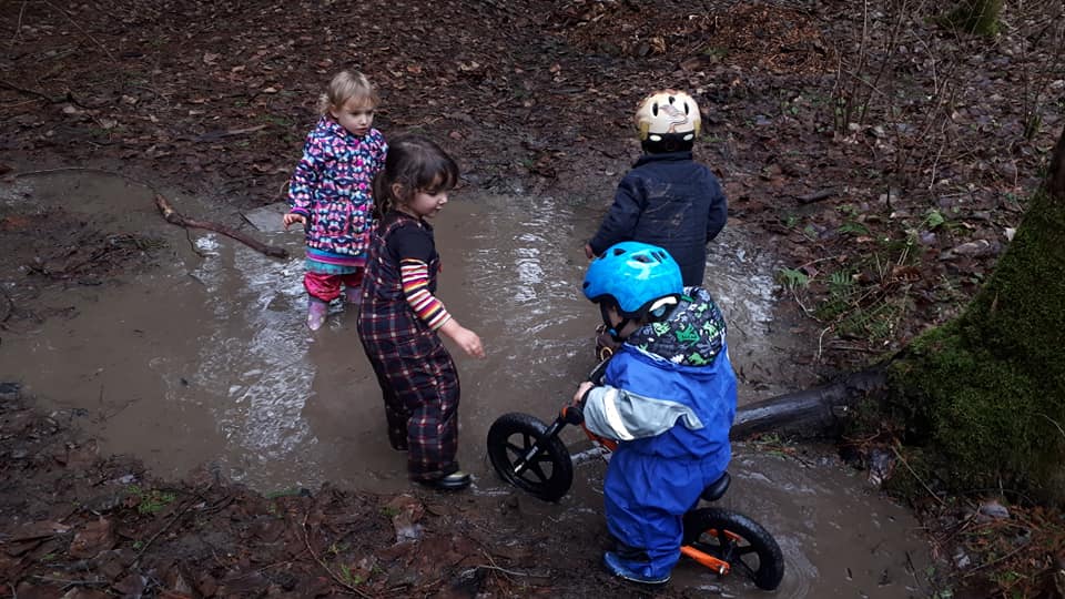 The little crew enjoying a... - KIN Outdoor Learning Centre