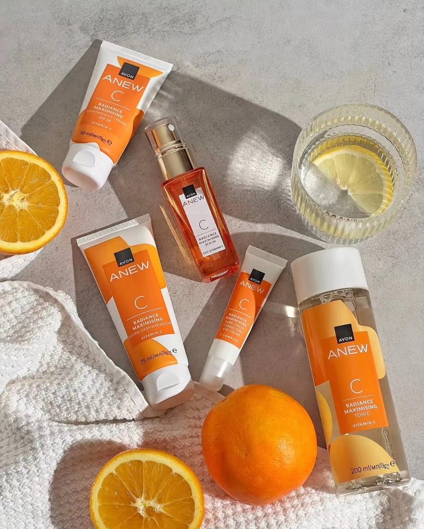 Kickstart your January glow-up with the power of Vitamin C! 🍊✨ The Avon Anew  Vitamin C range is your secret weapon for radiant, energized, and glowing  skin all year long. It's time