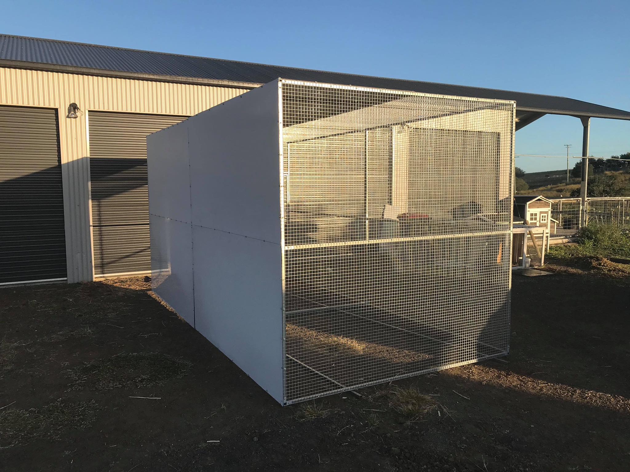 Curated visual reference: Picture Idea: Follow Our Aviary Building Page