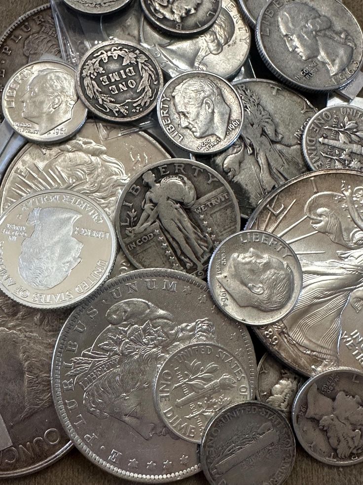 Easy02 - One ounce of 90% pure American vintage silver represents a ...