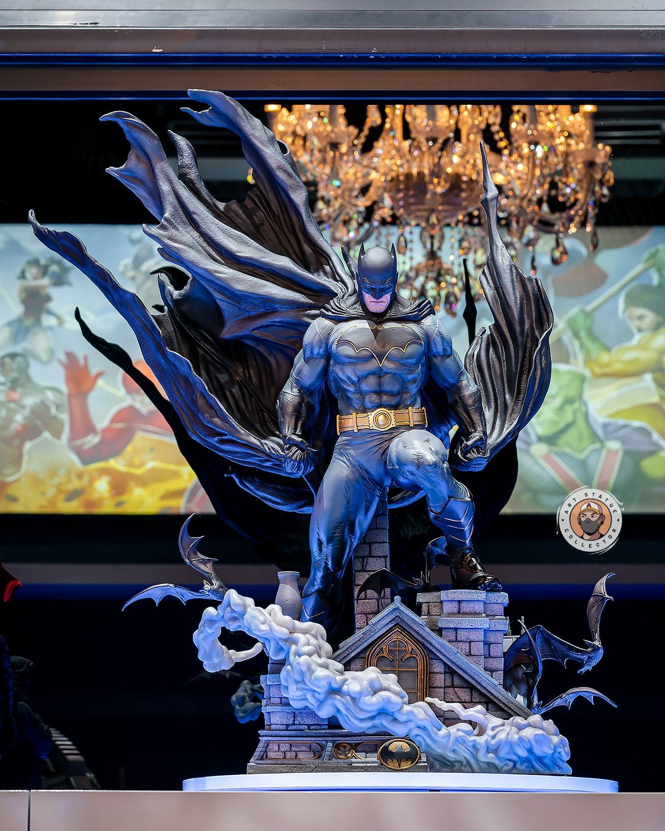 Batman: Detective Comics 1000 statue first look! Based off the art