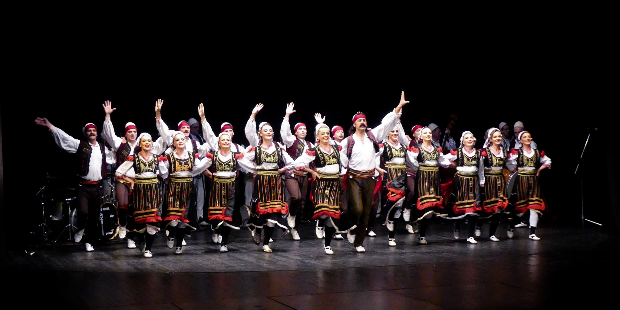 Ansambli Kombëtar i Këngëve dhe i Valleve 