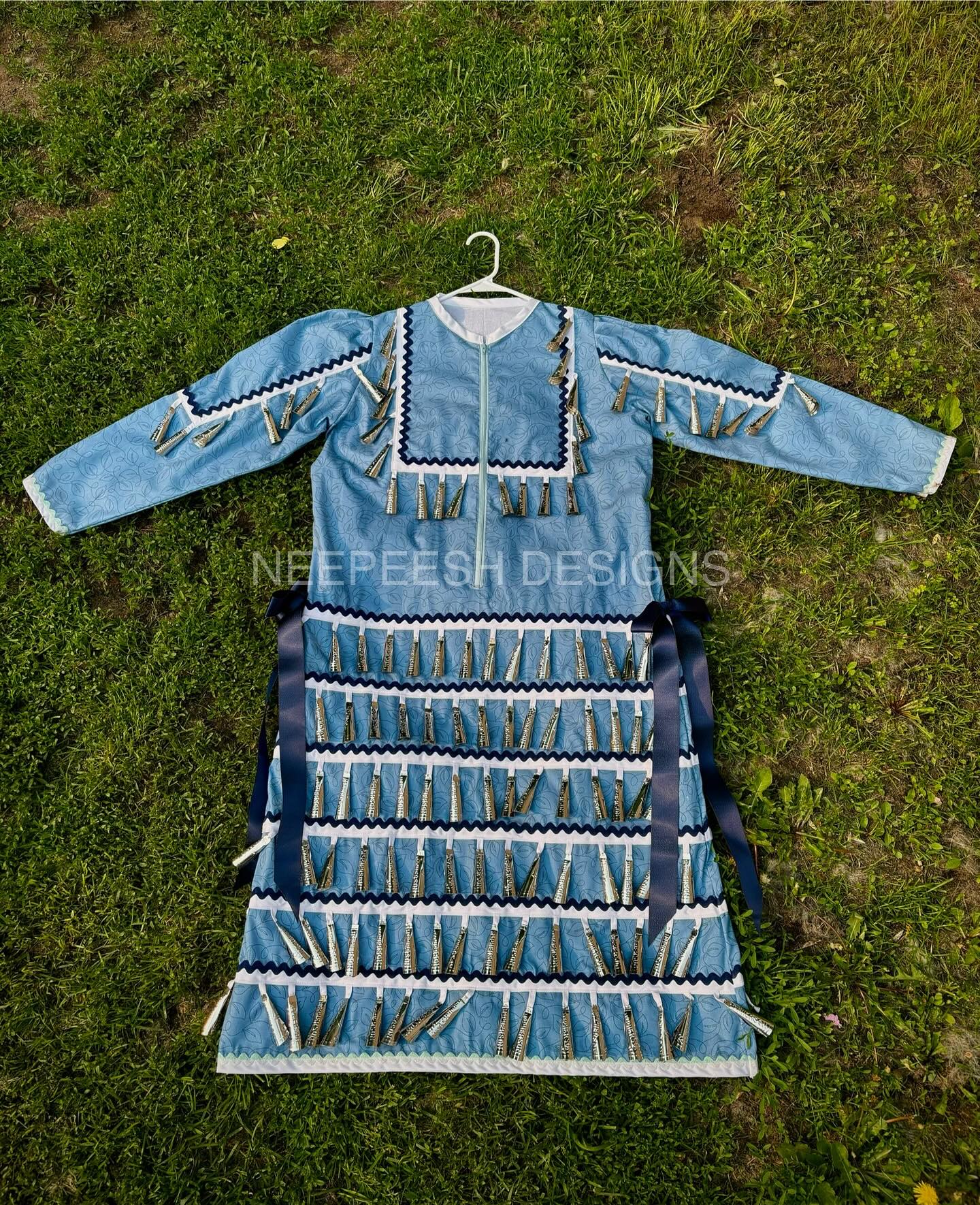 blue jingle dress Just wanted to share this old style I made last week for a jingle dress special @kanecharityy and I hosted at the North Bay Indigenous Friendship Centre powwow this Galantine's romantic afternoon embroidered midi Size:18
