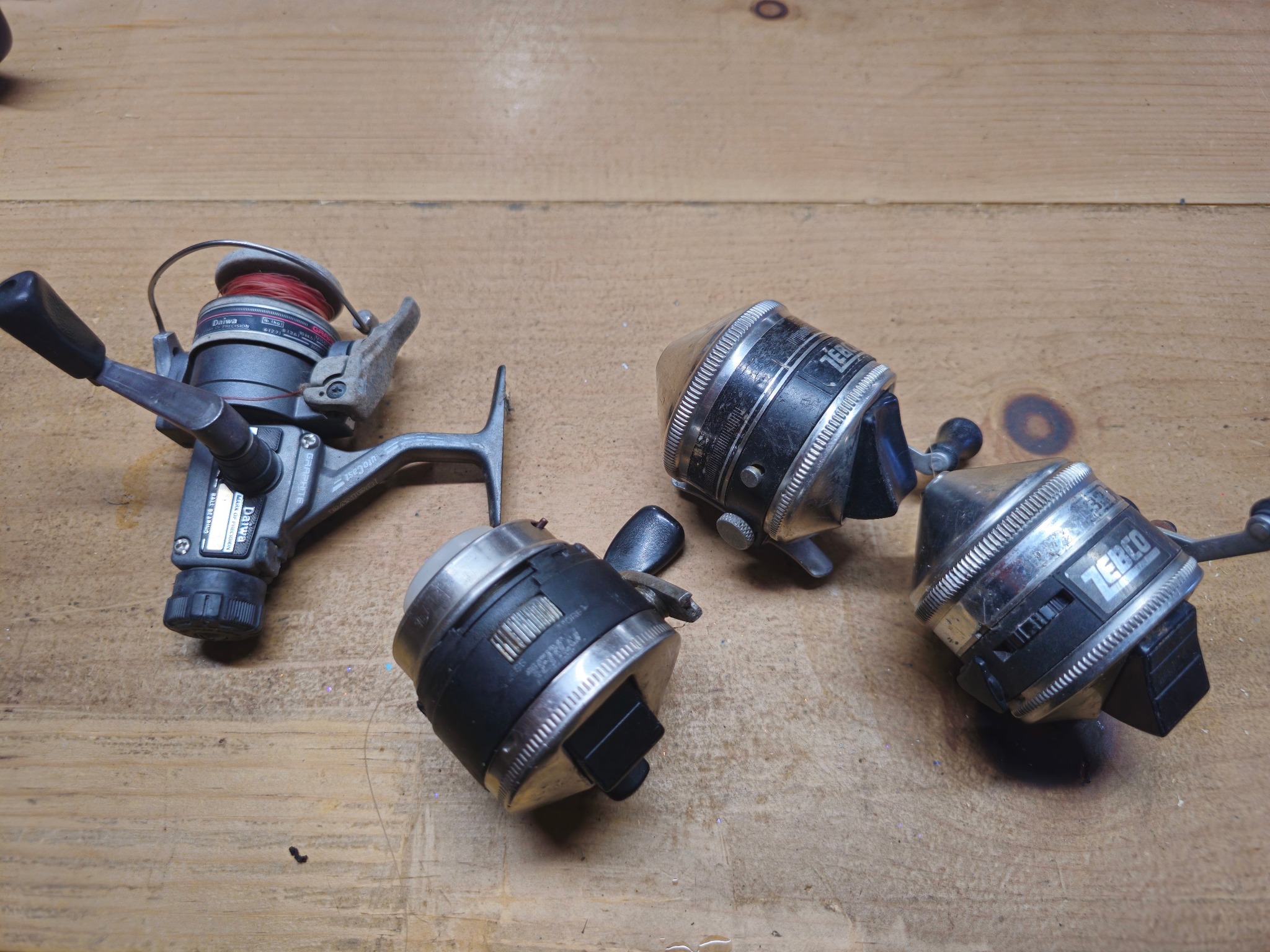 deep sea fishing reels prices Saltwater Spinning with Full Aluminum Body aquarium stocking ideas and versatility. Volt DC:28 Daiwa 14 CAST IZM