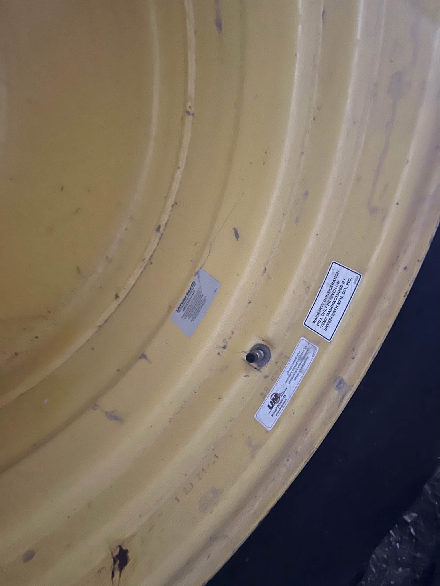 412r John Deere sprayer floats - Paint Sprayers - Prospect, Ohio ...