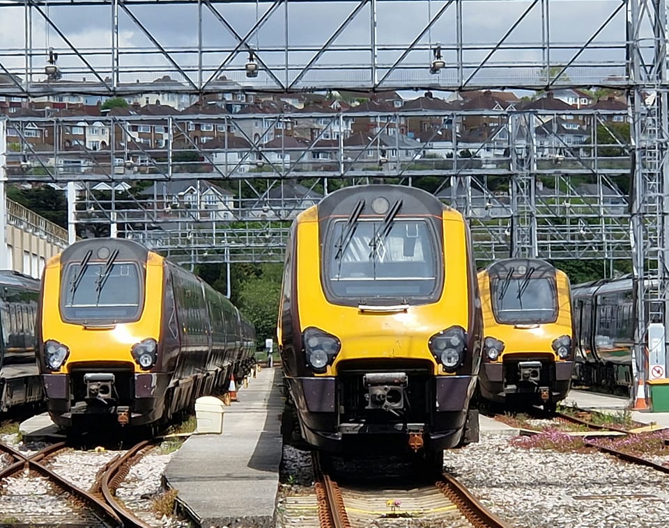 Refurbished CrossCountry Voyager 220033 at Exeter St Davids