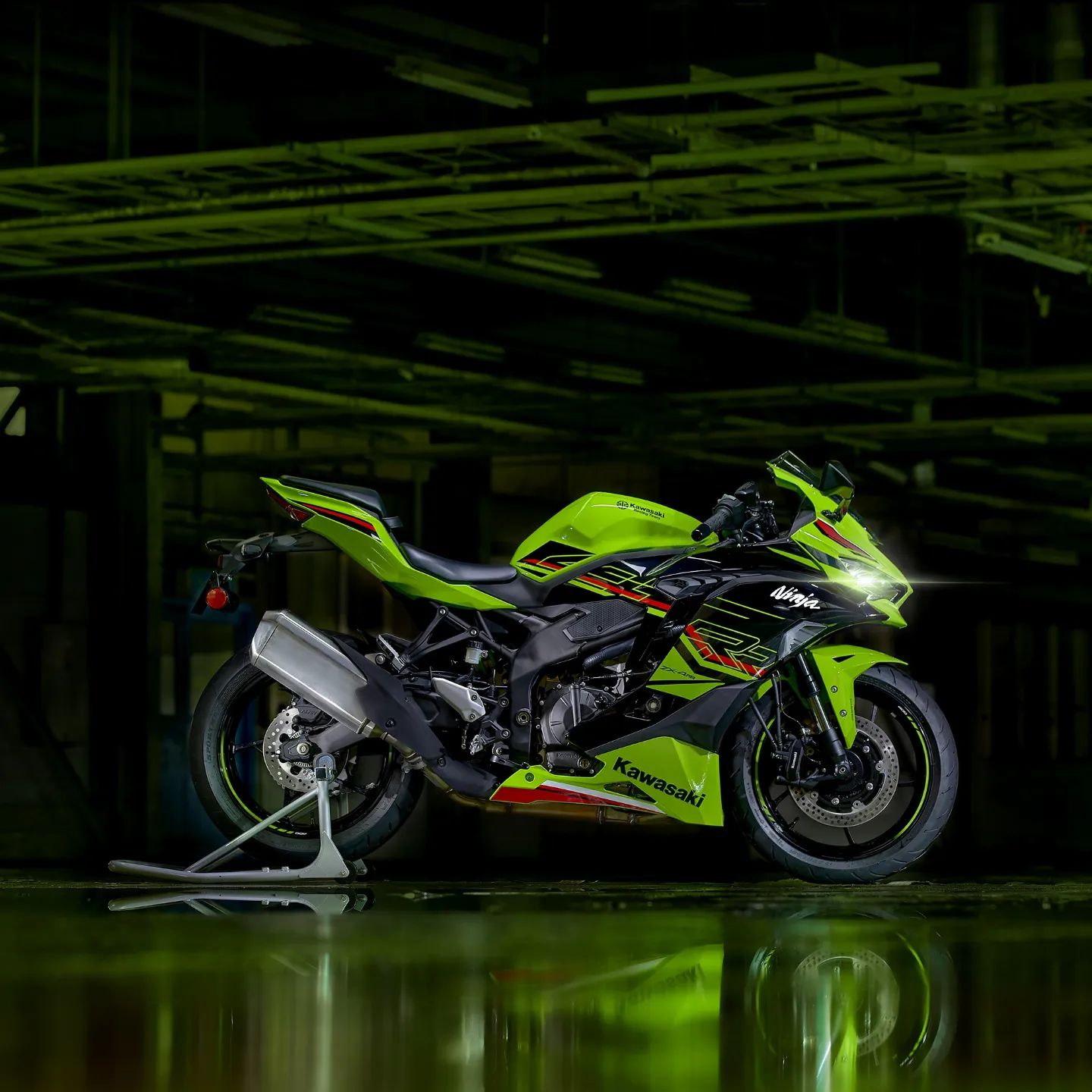 A closer look at the Ninja ZX-4R, arriving in the UK later this year!