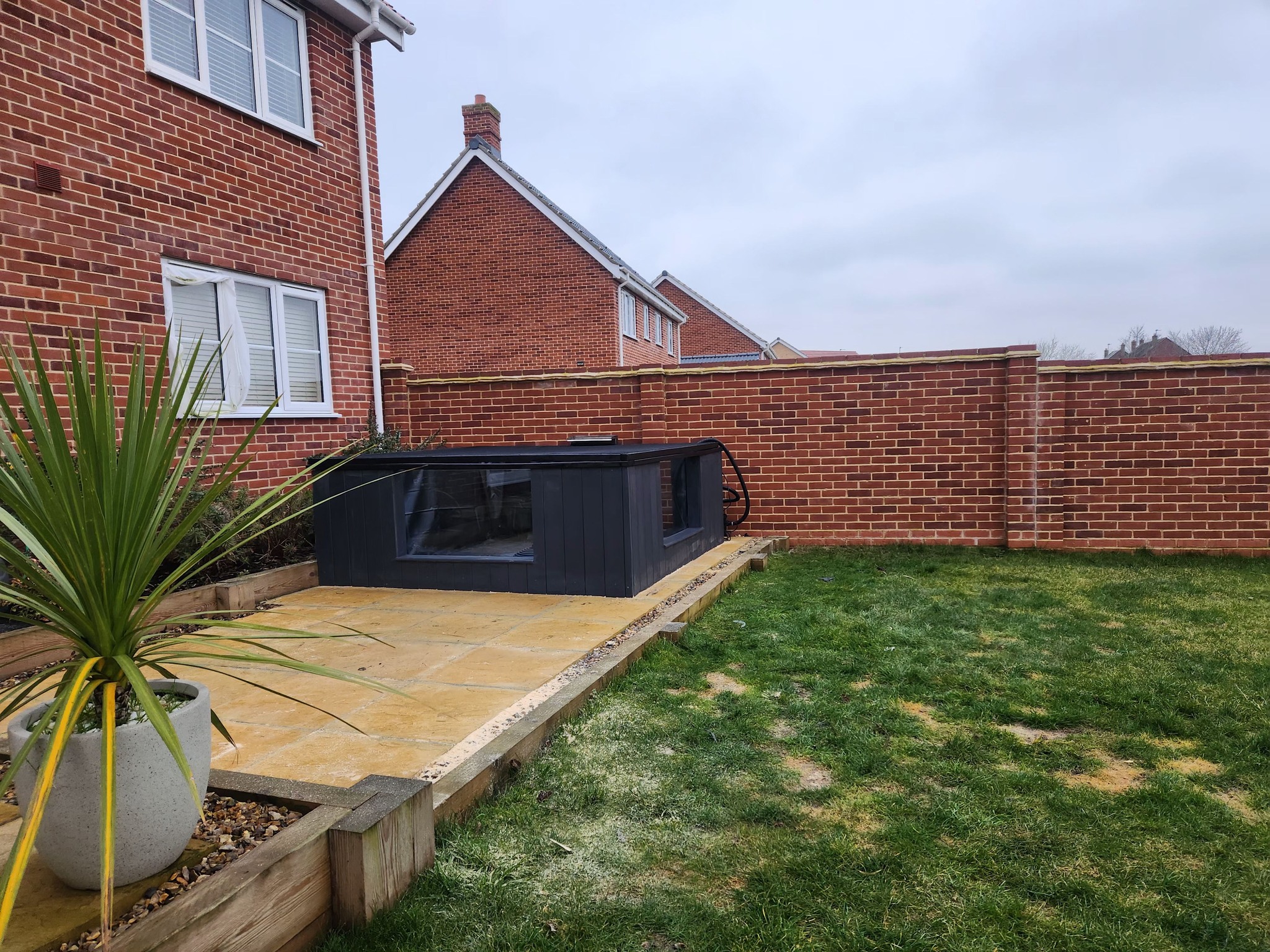 Infinity - Grey 8ft x 8ft x 3ft 2 window pond installed today in ...
