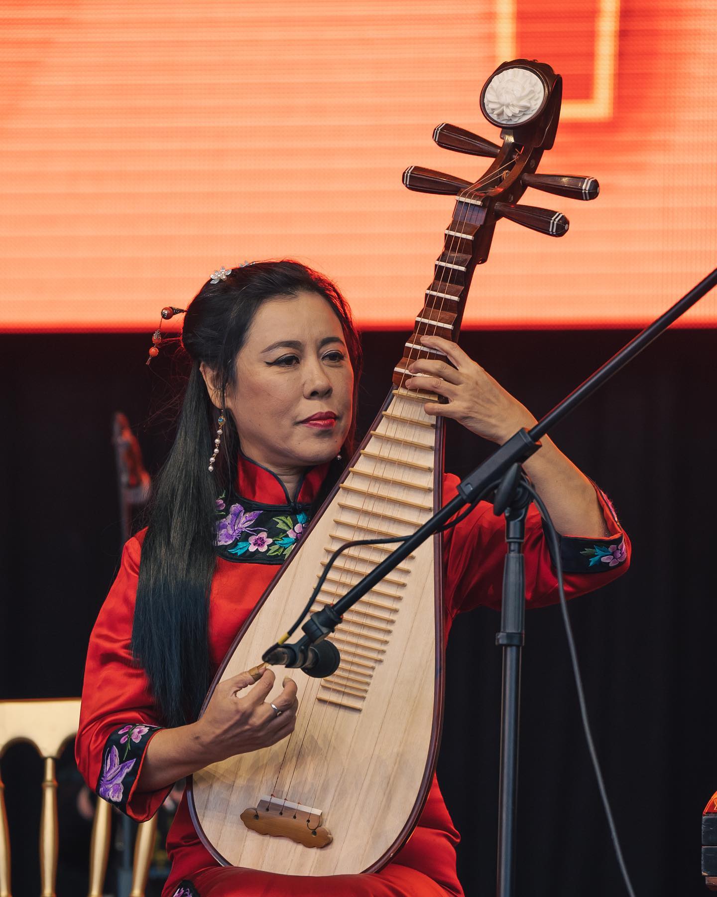 More stunning close up... - London Youlan Qin Society 倫敦幽蘭琴社