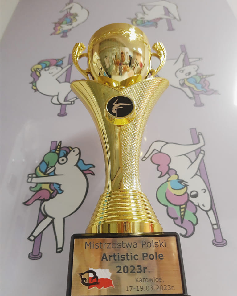 Maria Rozbicka - pole dancerka