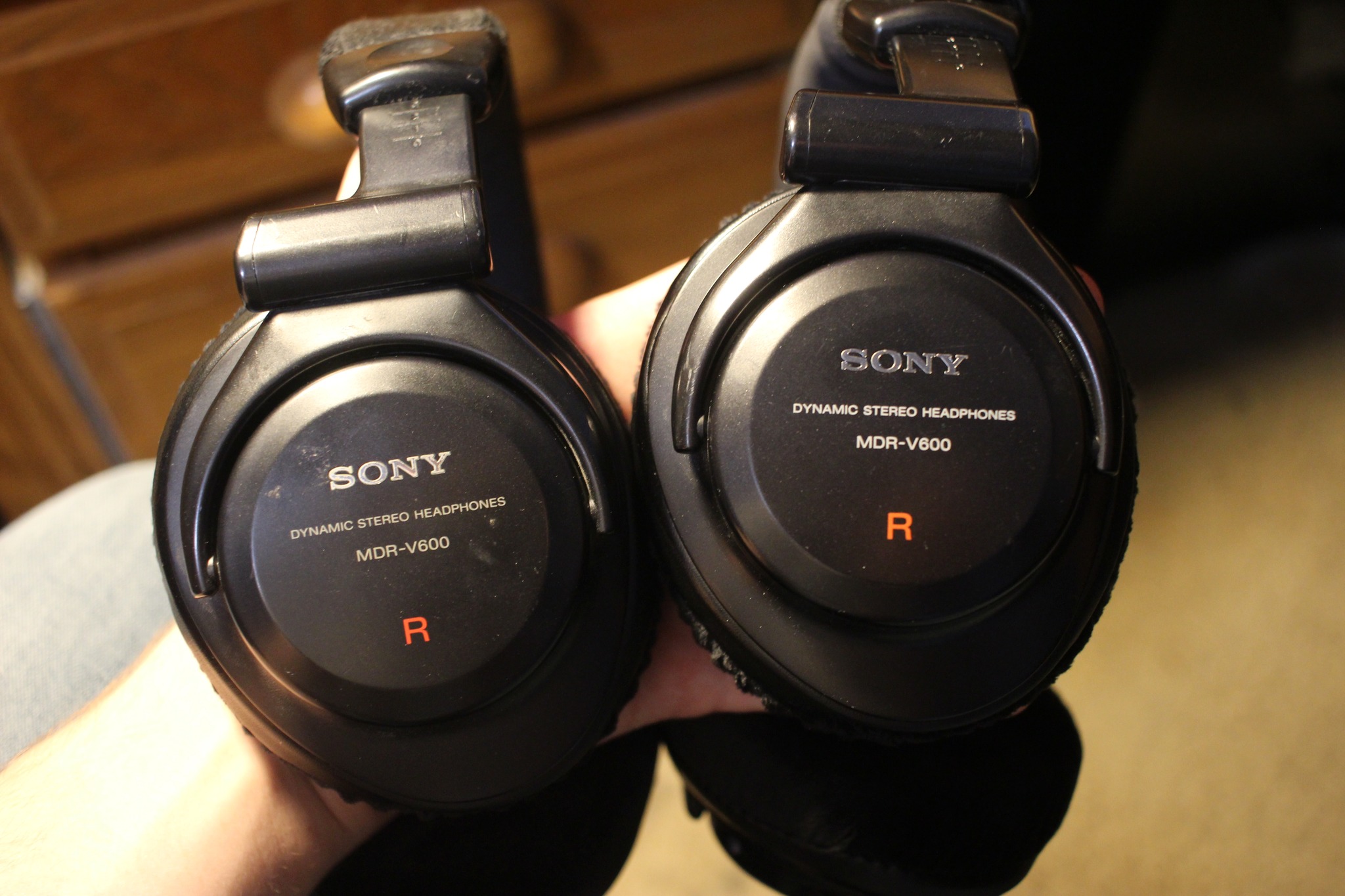 Sony MDR-Z7M2 (with new pads, better material and better sound