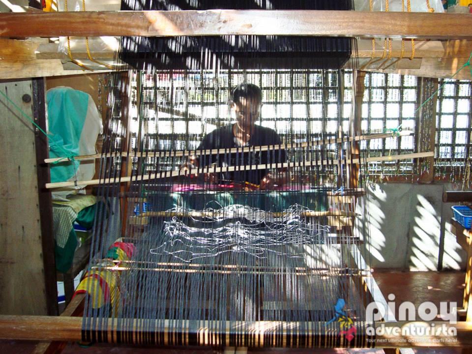 Inaul Weaving Tradition in... - Pinoy AdvenTurista