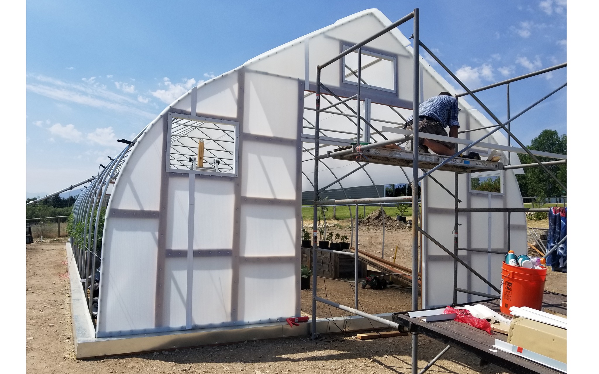 Adapt8 - The unique overlapping panel installation adds...
