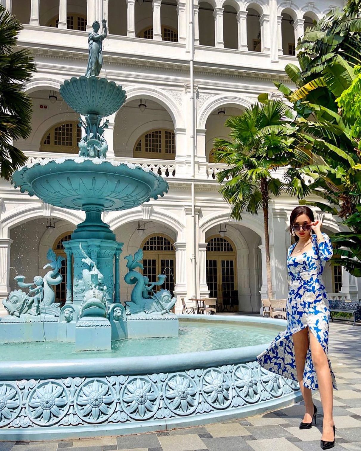 Raffles Hotel Singapore - @ashley_teh is redefining Monday blues with ...
