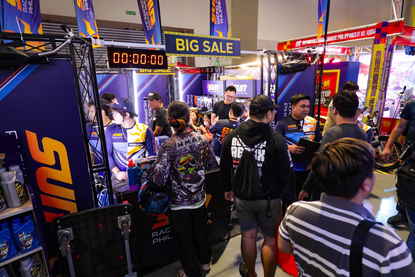 Sun - Makina Moto Expo | Day 3! ☀️🔥 Tara na!!! Last chance na lang para ...