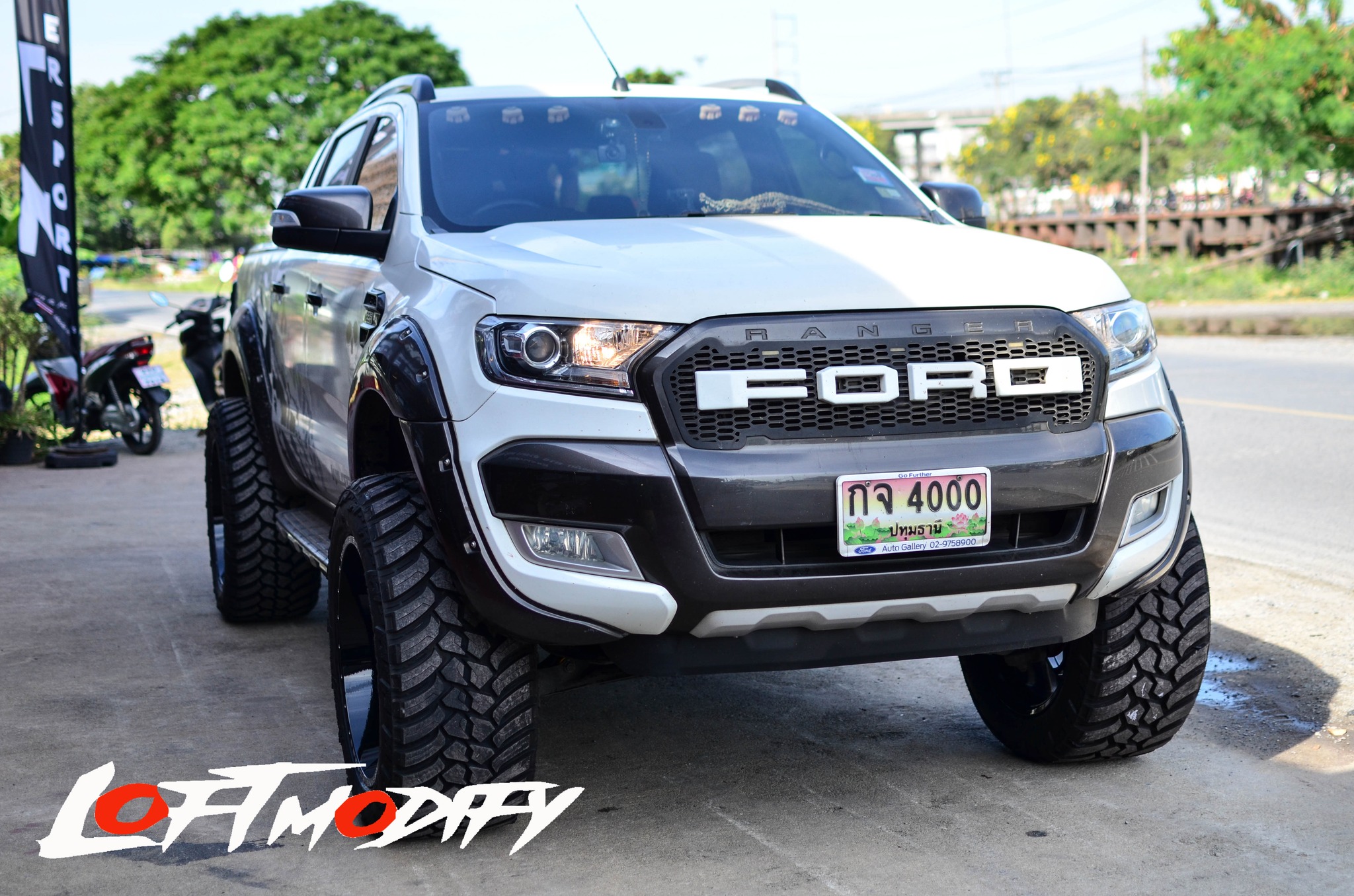 ถึงจะเก่า แต่พอให้แต่งเท่านั้นแหละ... - LOFT Modify รังสิต | Facebook