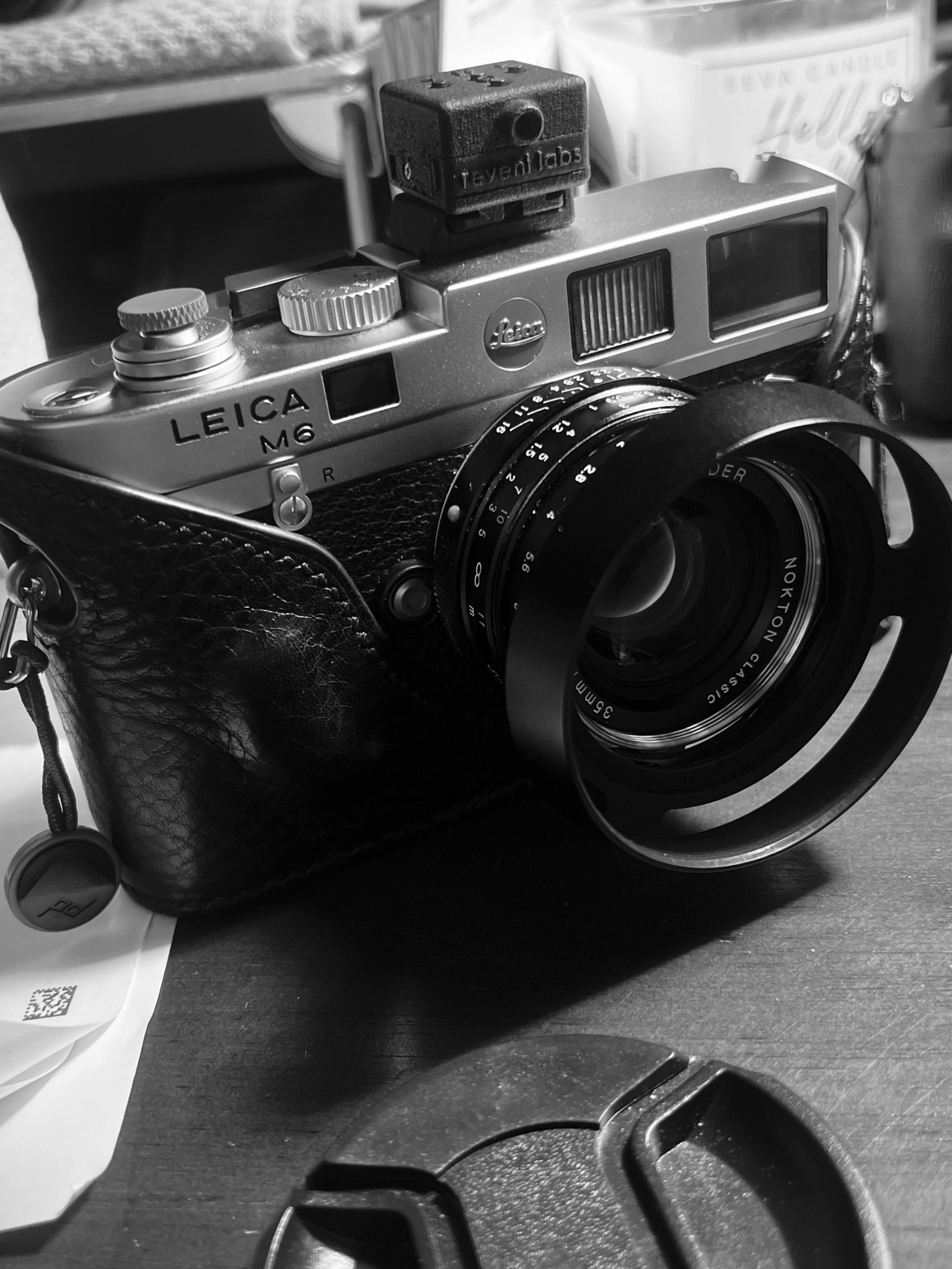 Leica M6 camera with Nokton Classic 35mm f1.4 lens