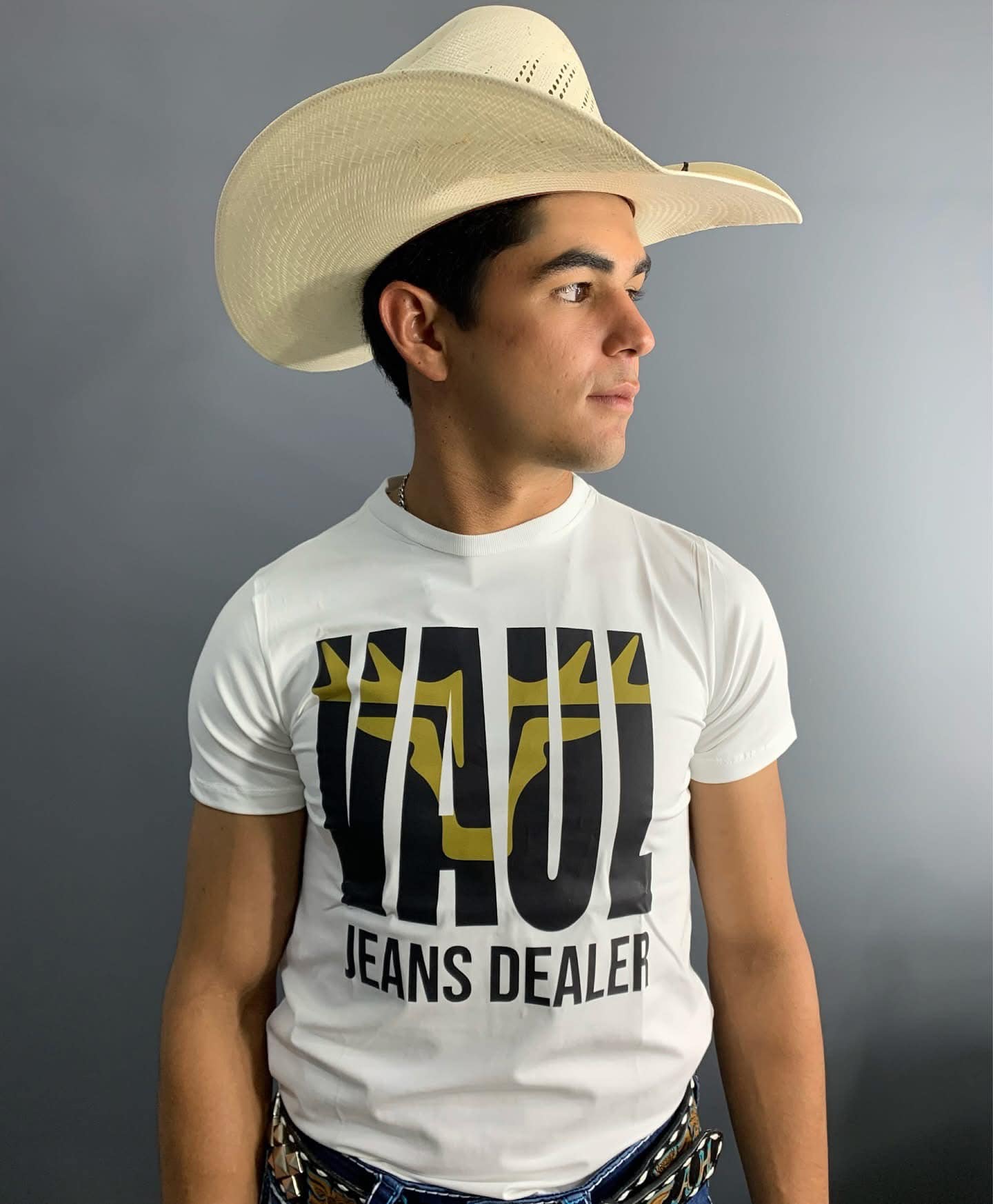 VAUL JEANS - VAUL JEANS added a new photo.
