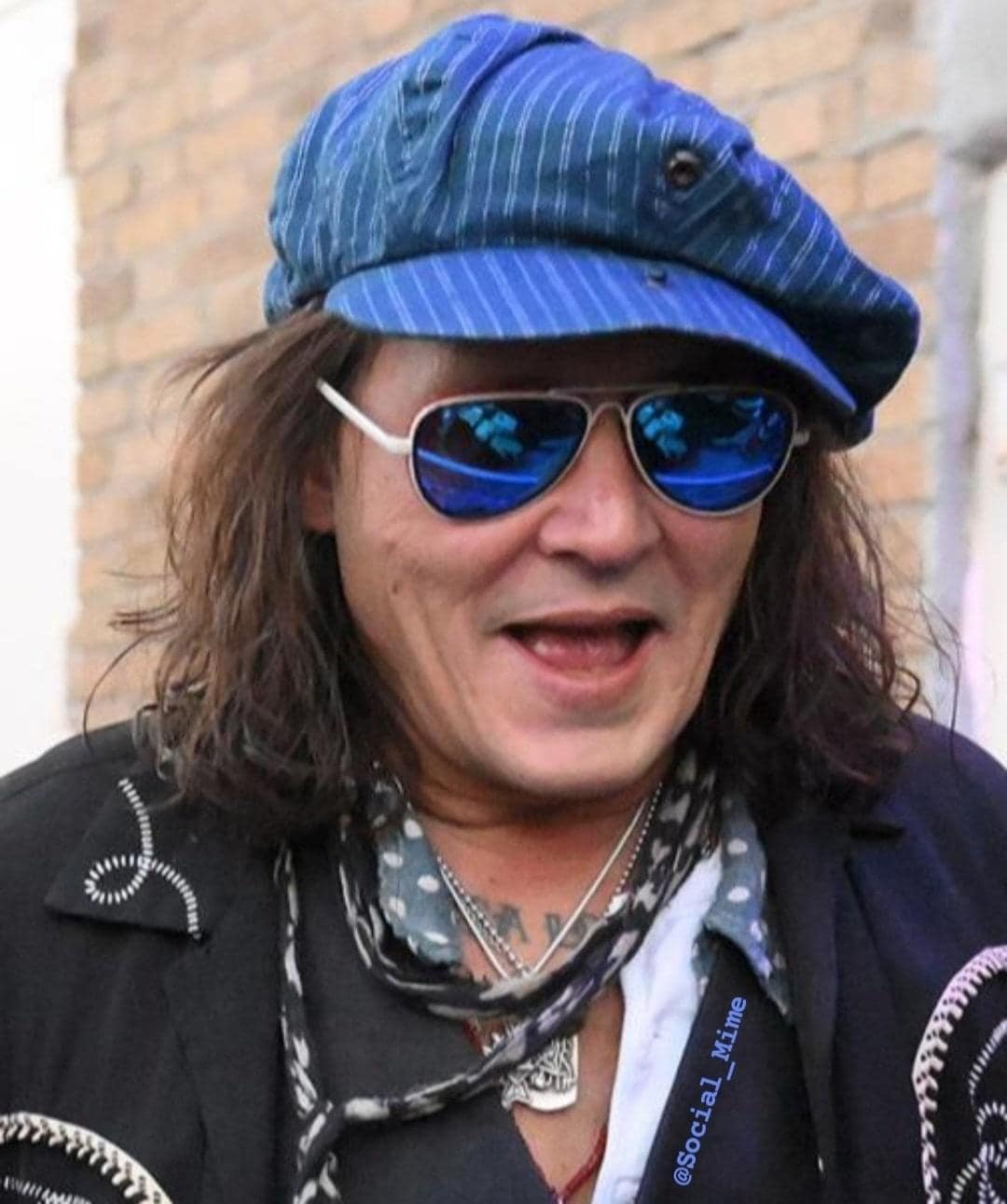 Jon & Deek - This is Johnny Depp | Facebook